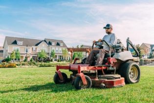 Man riding mower and cutting the lawn | general liability claims examples